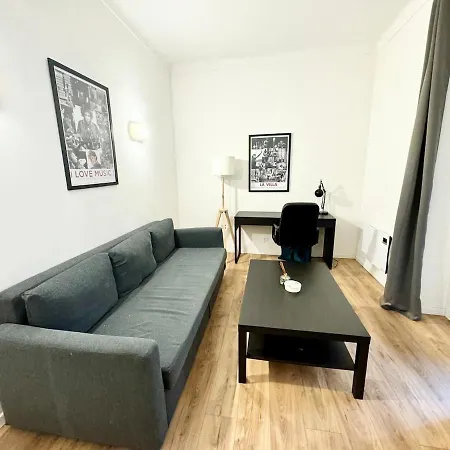 Location Of Nice, Le Port, Charming Flat 4 Daire