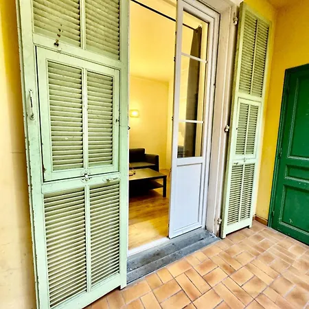 Location Of Nice, Le Port, Charming Flat 4 Nice