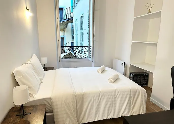 Location Of Nice, Le Port, Charming Flat 4 *