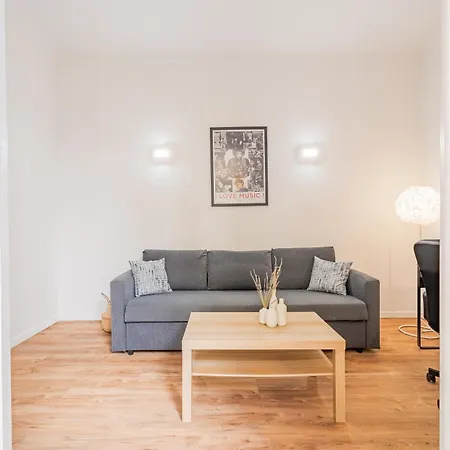 Location Of Nice, Le Port, Charming Flat 4 Nizza