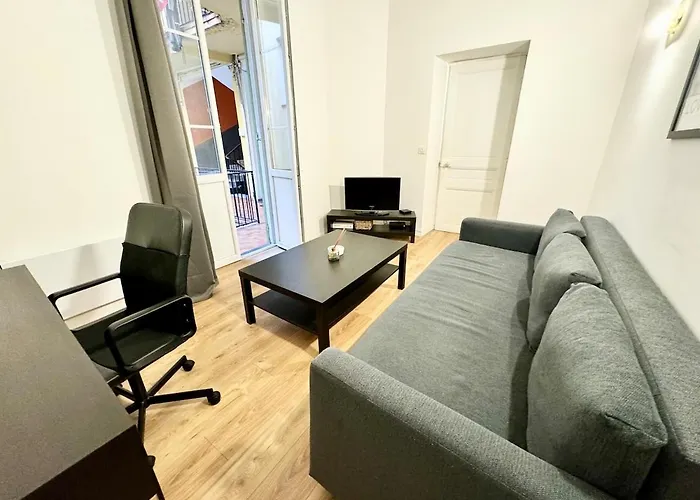 Location Of Nice, Le Port, Charming Flat 4 Appartement Nice